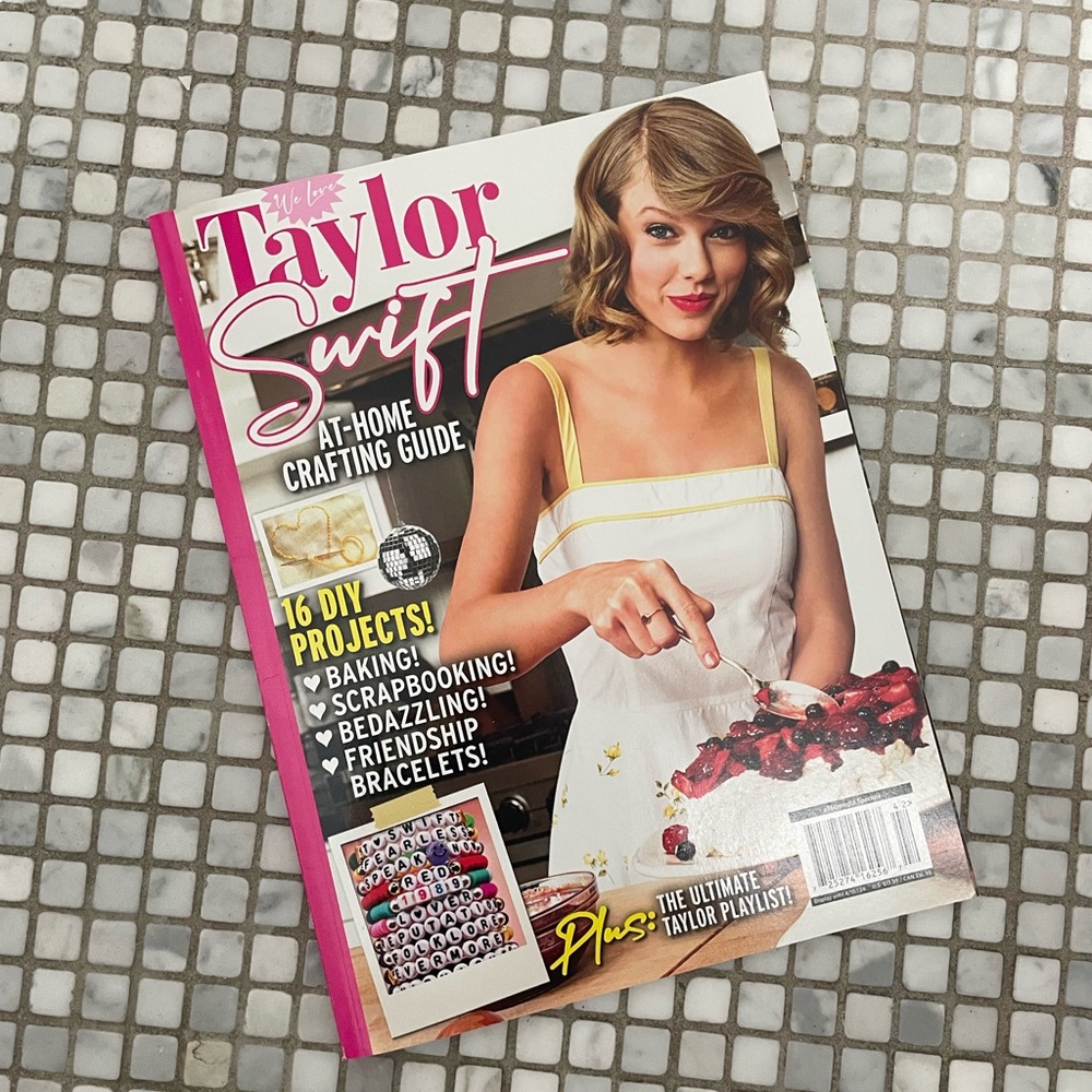 ⚡️3/$15- We ❤️Love Taylor Swift At-Home Crafting Guide magazine 2024